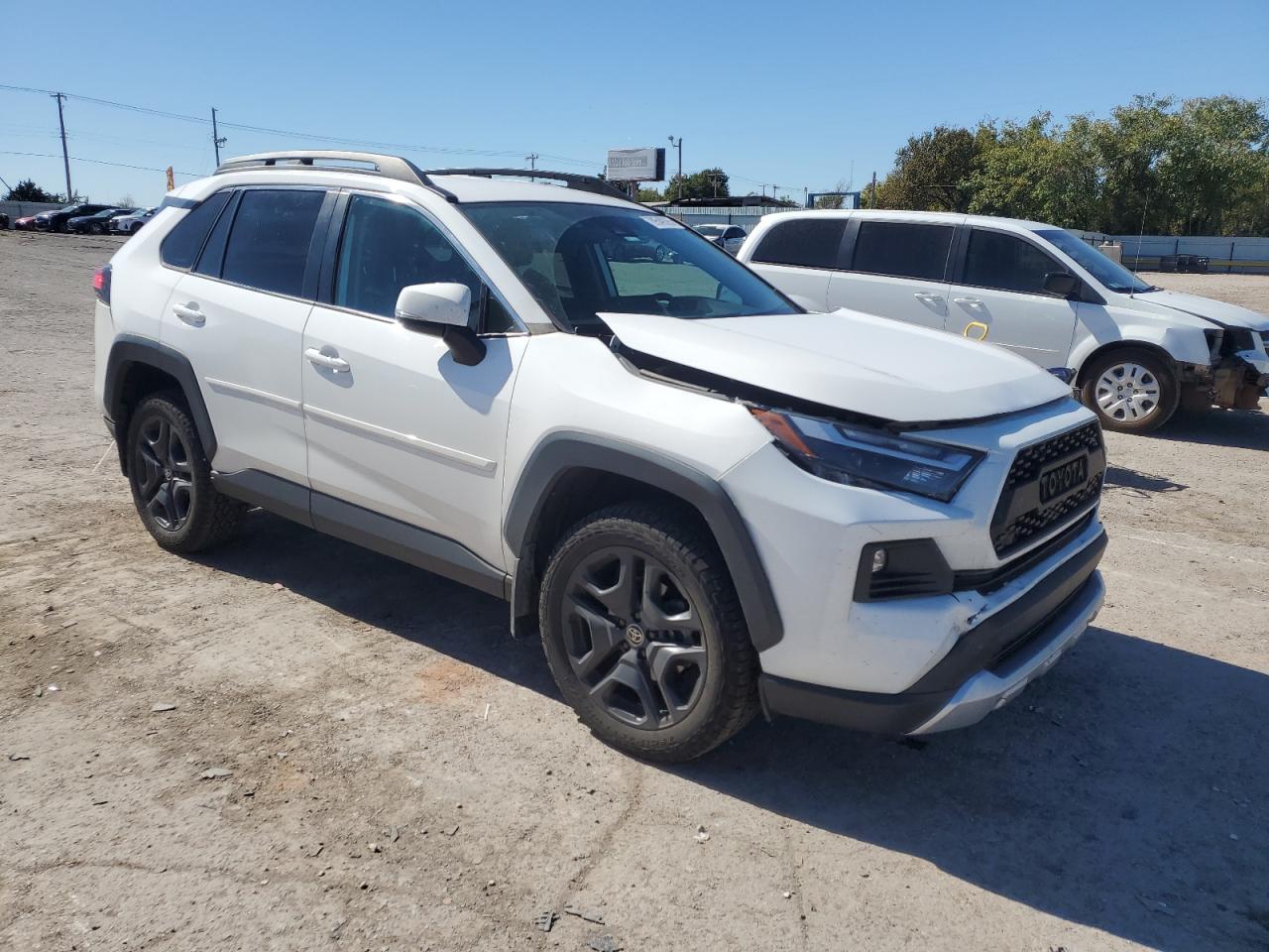 TOYOTA RAV4 ADVENTURE