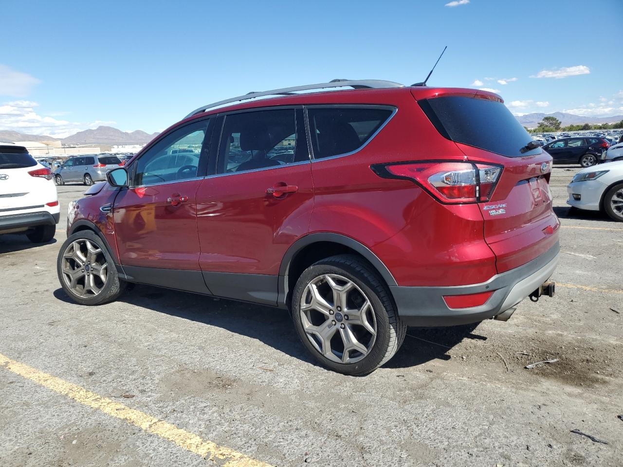 FORD ESCAPE TITANIUM