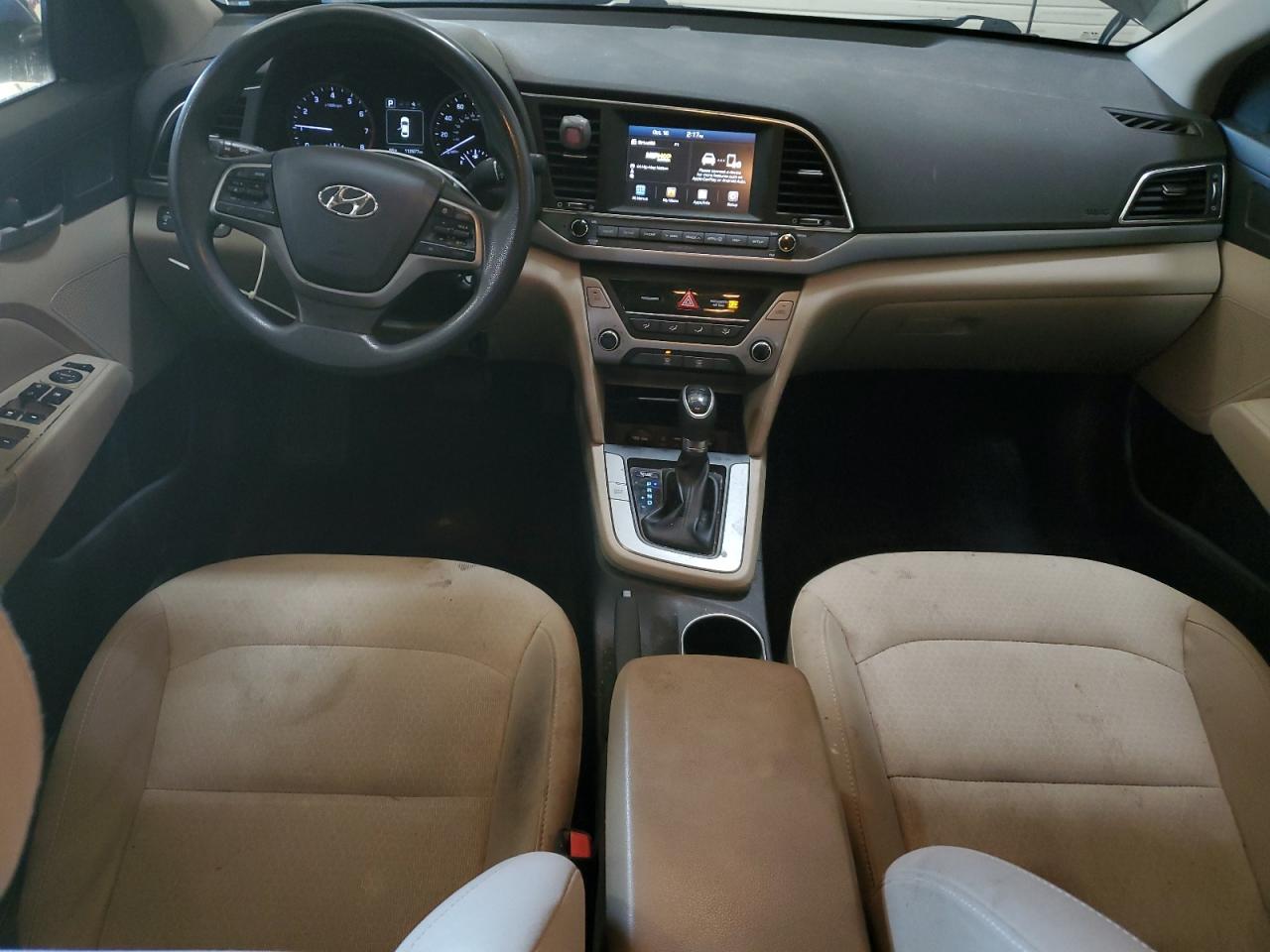 HYUNDAI ELANTRA SEL