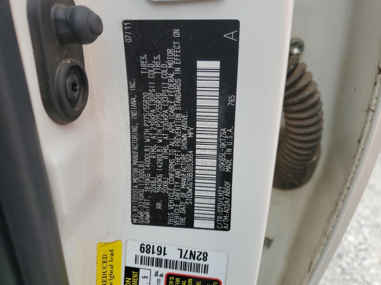 TOYOTA SEQUOIA PLATINUM