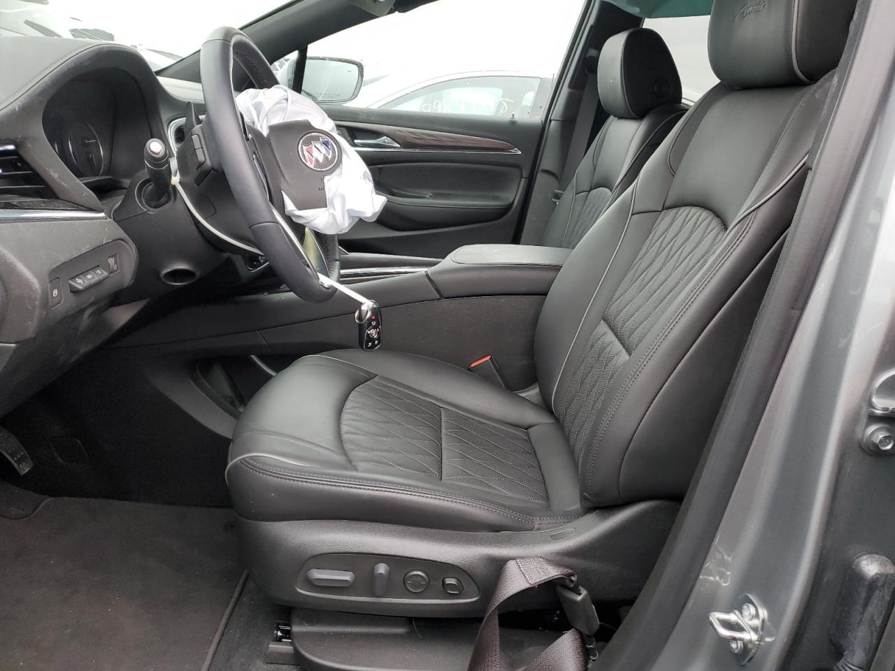 BUICK ENCLAVE AVENIR