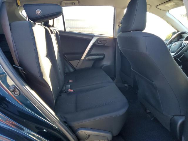 2018 TOYOTA RAV4 LE - JTMZFREV5JJ744199