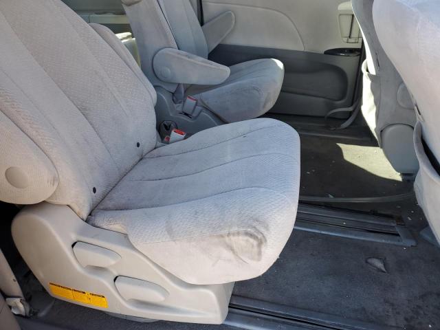 2011 TOYOTA SIENNA LE - 5TDKK3DC0BS103251