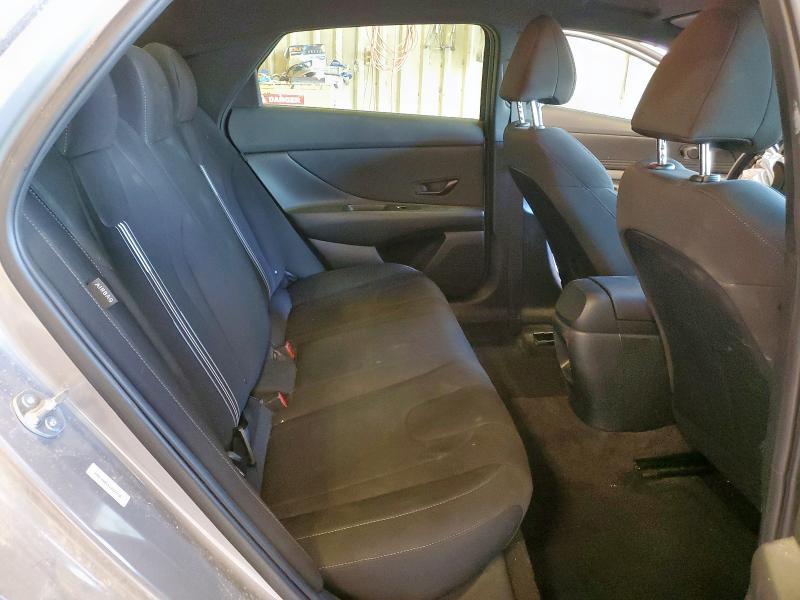 2025 HYUNDAI ELANTRA SE #3301930424