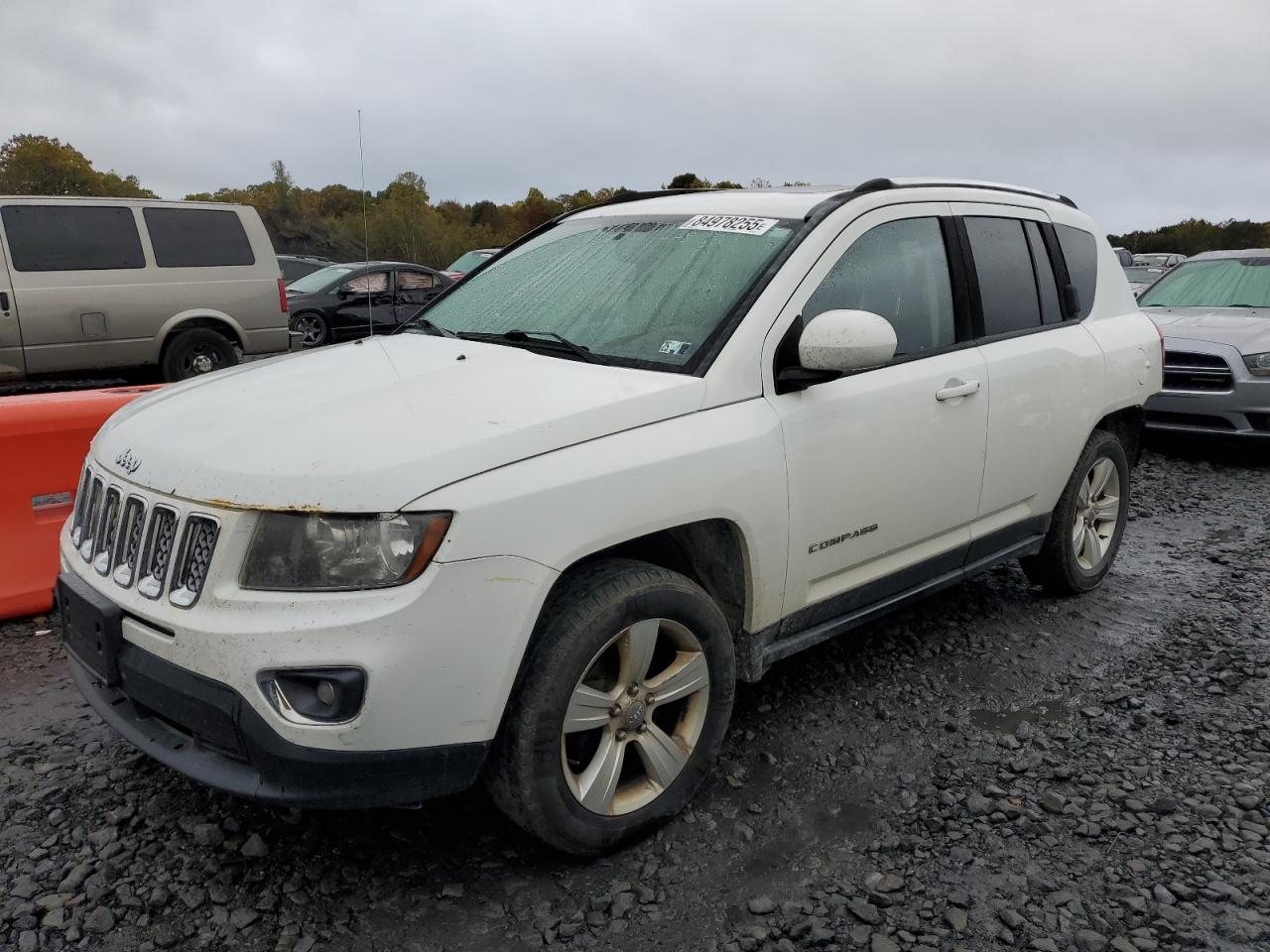 Lot #3315970086 2015 JEEP COMPASS LA
