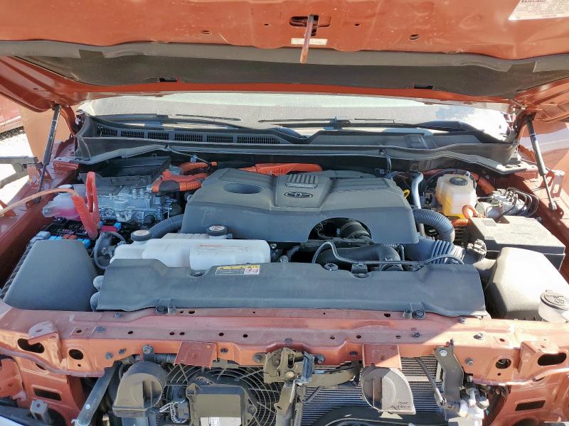 2024 TOYOTA TUNDRA CRE - 5TFPC5DB5RX083976