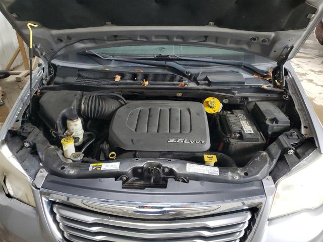 2013 CHRYSLER TOWN & COU - 2C4RC1CG4DR796695