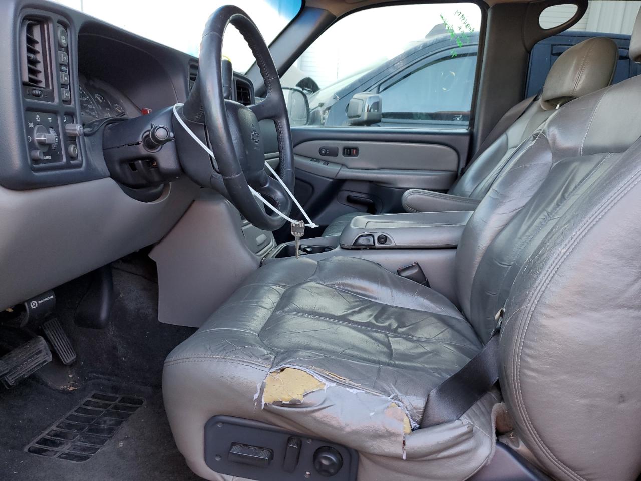 Lot #3301933482 2001 CHEVROLET TAHOE K1500