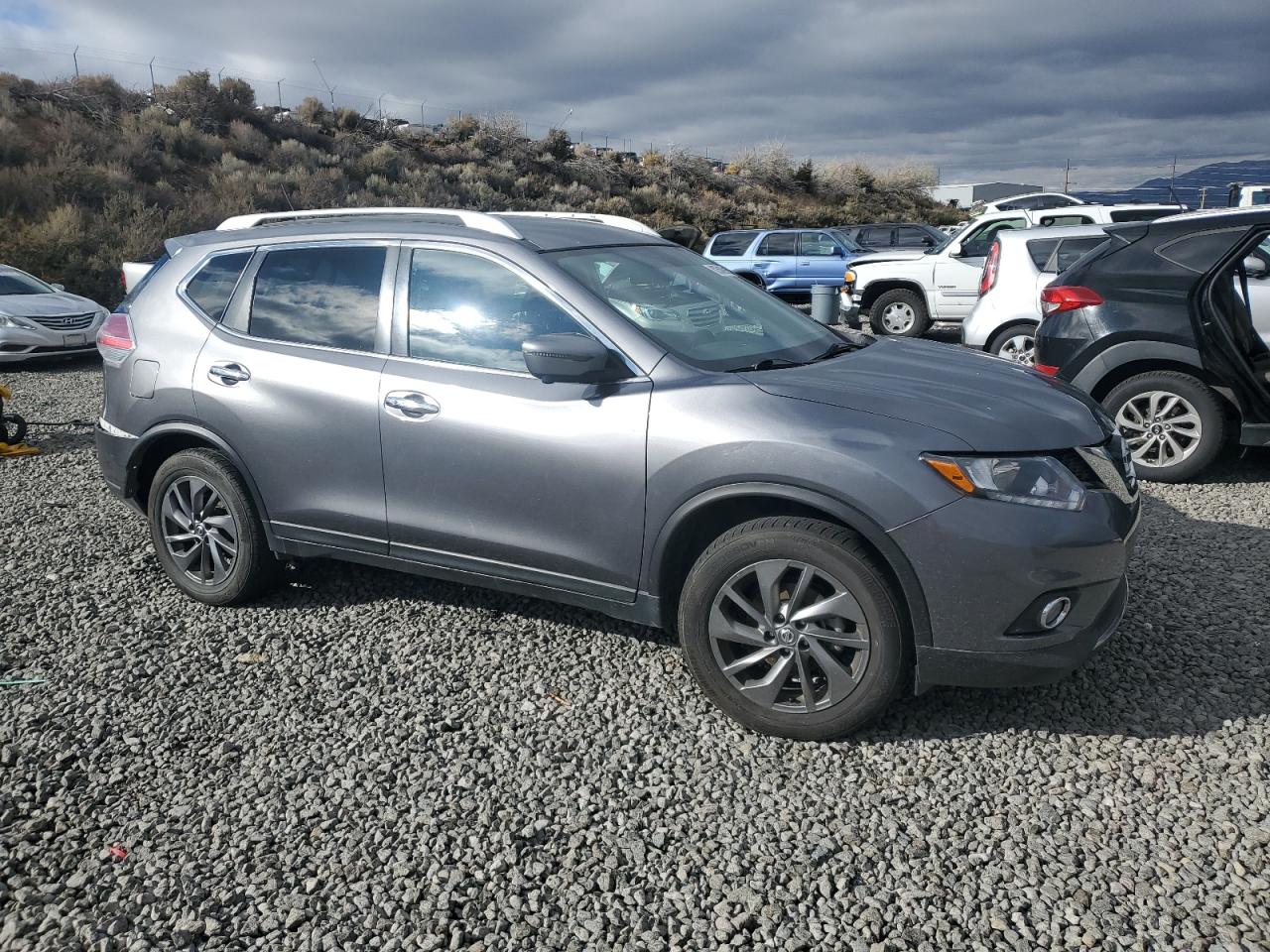 NISSAN ROGUE S