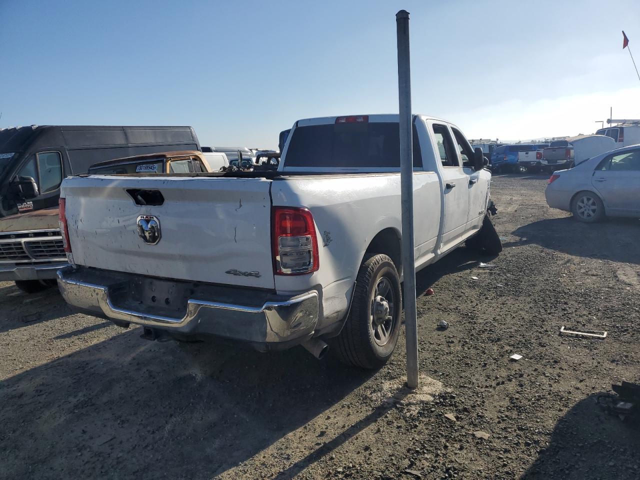 RAM 3500 TRADESMAN