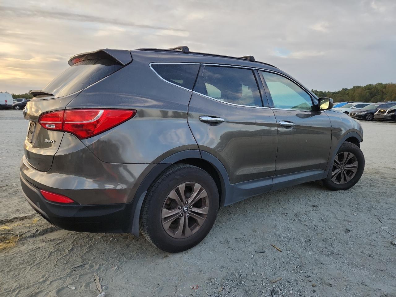 HYUNDAI SANTA FE SPORT