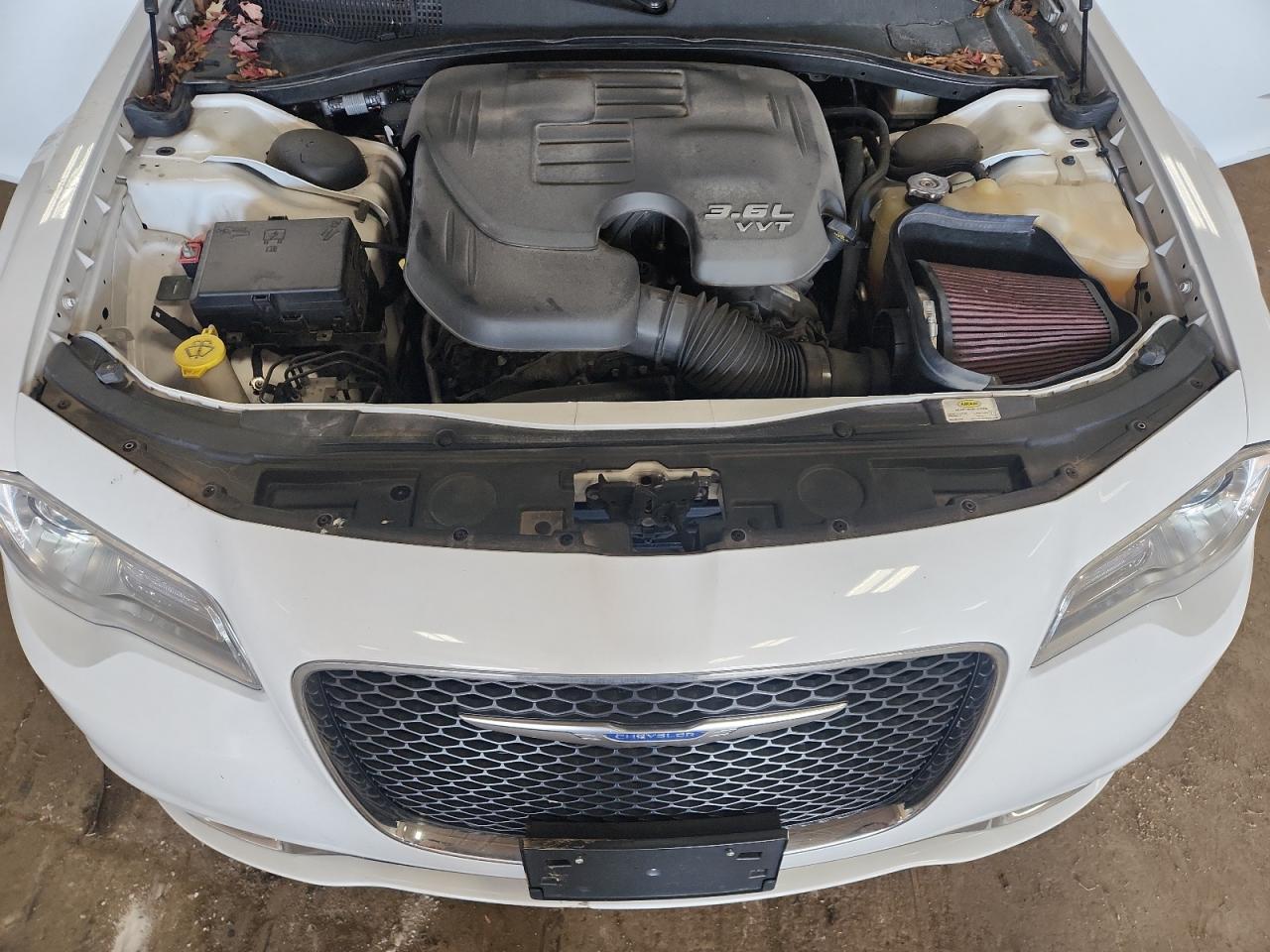 CHRYSLER 300 TOURING