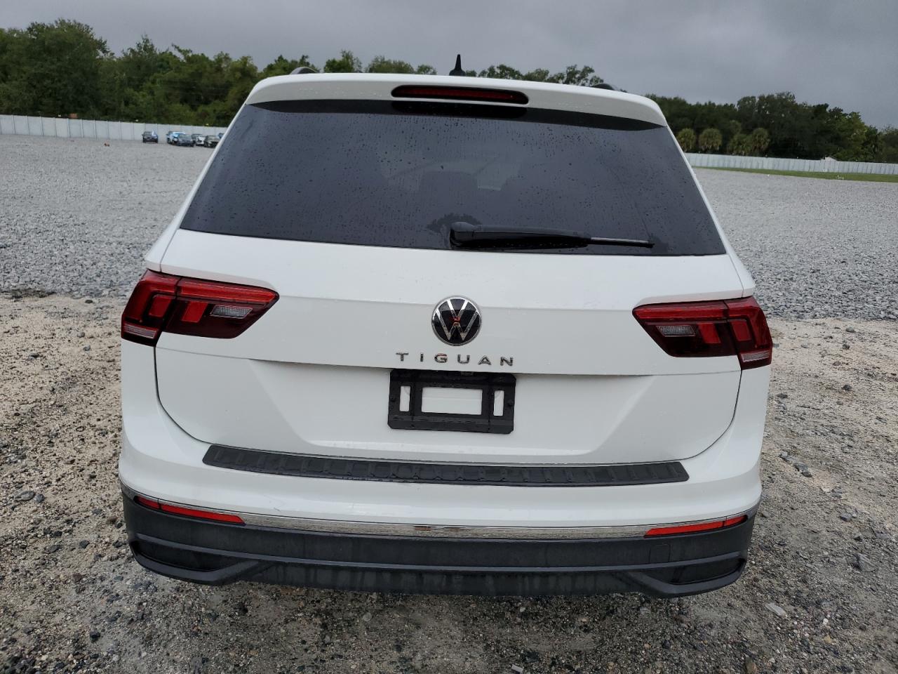 VOLKSWAGEN TIGUAN S