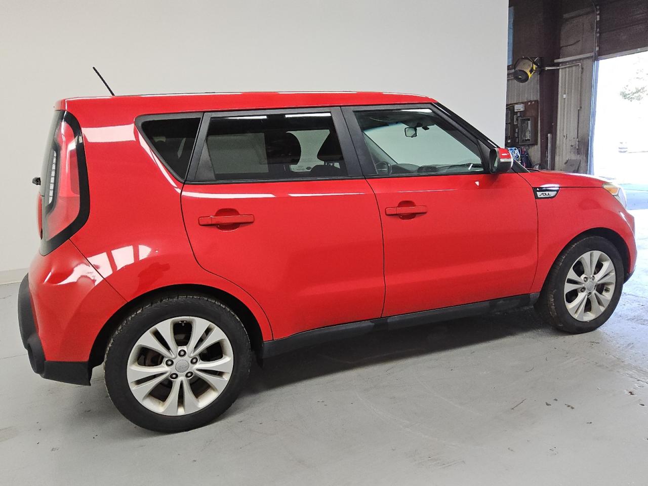 KIA SOUL +
