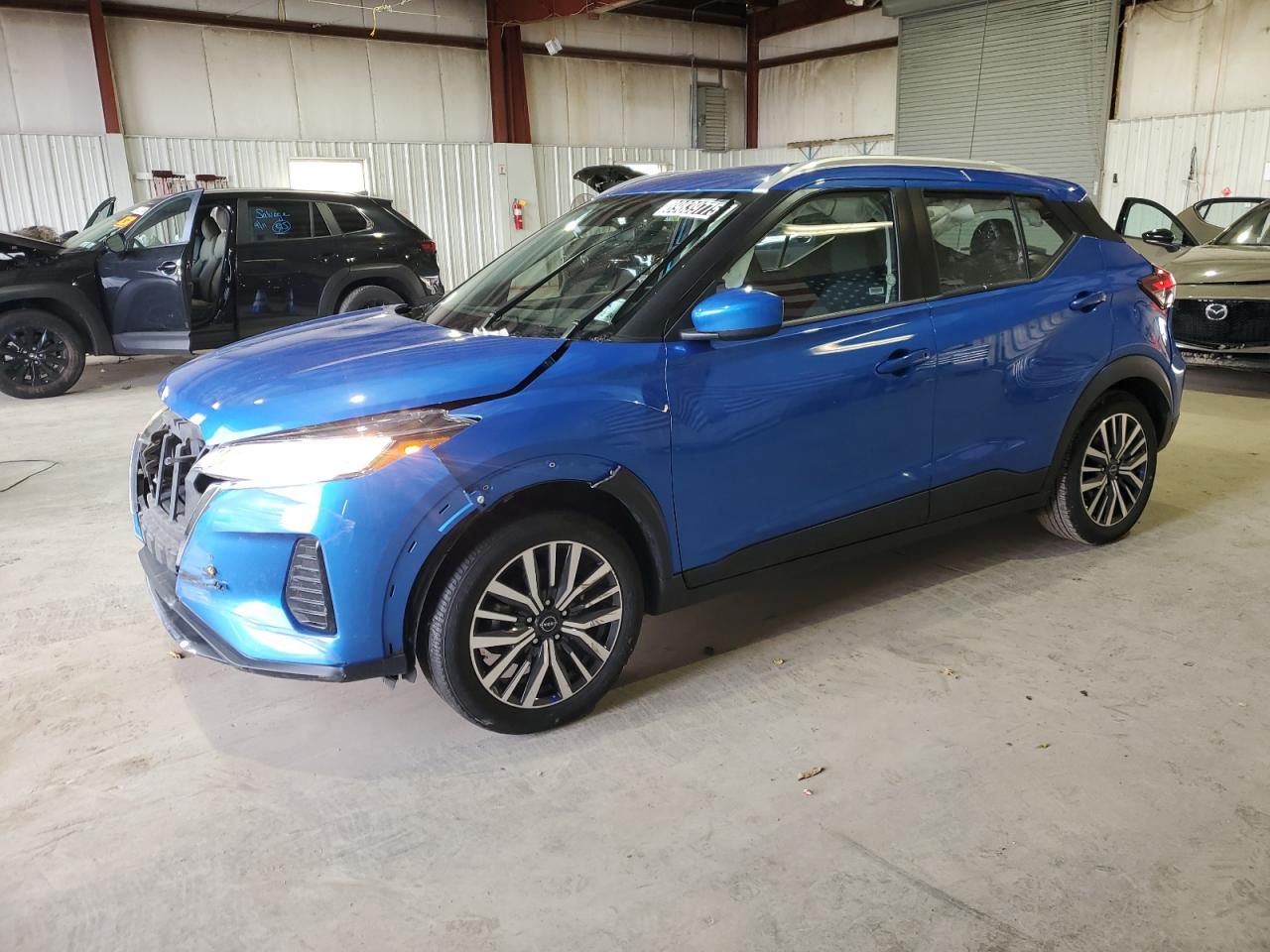 NISSAN KICKS SV