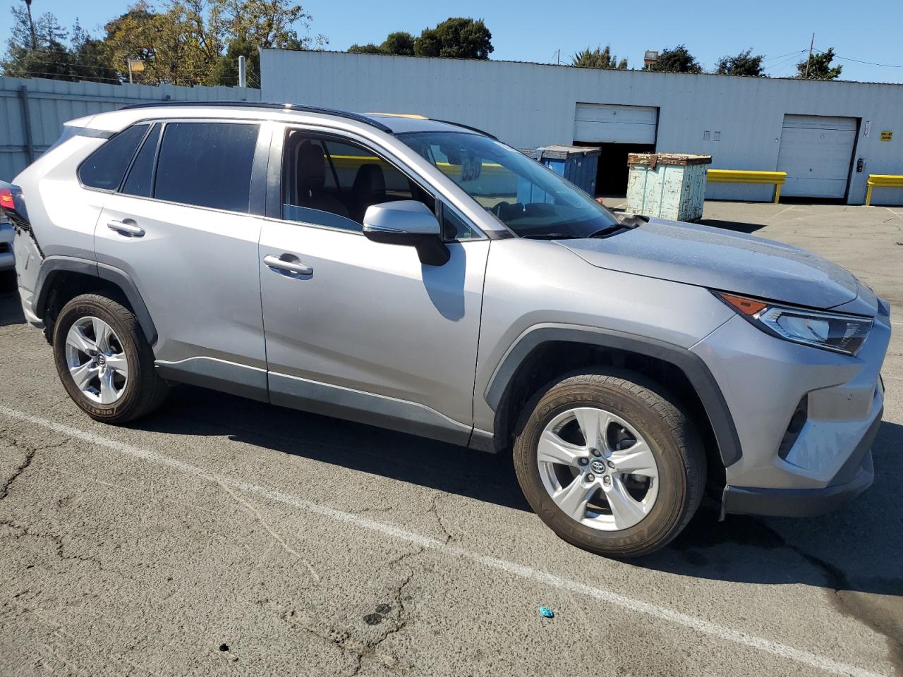 TOYOTA RAV4 XLE PREMIUM