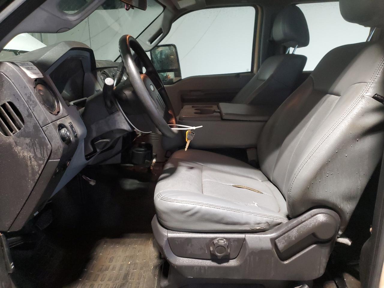 FORD F-450 SUPER DUTY