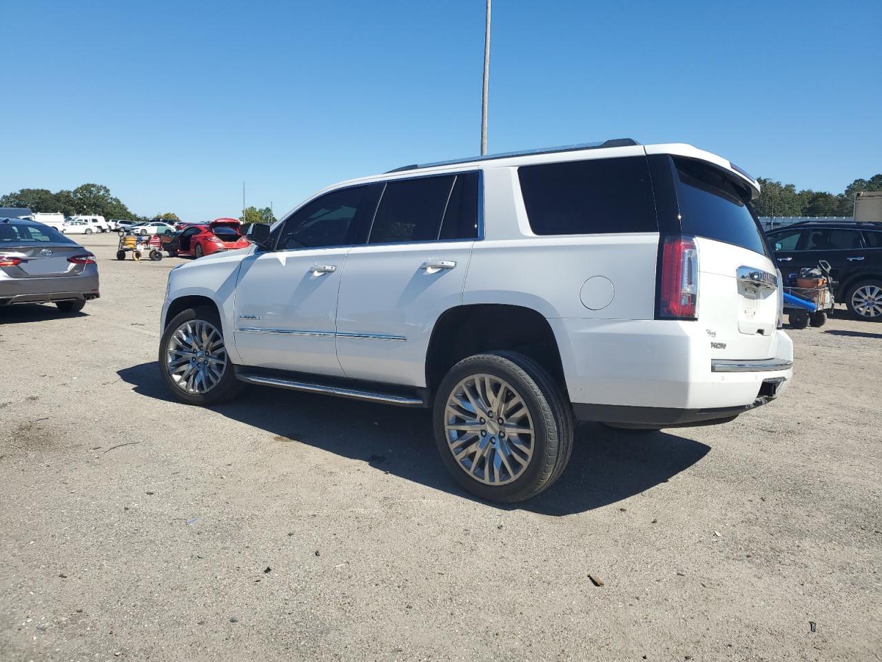 GMC YUKON DENALI
