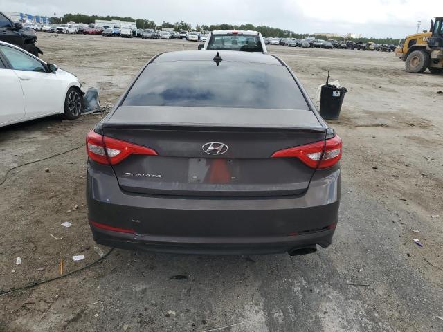 2016 HYUNDAI SONATA SE 5NPE24AF3GH417703