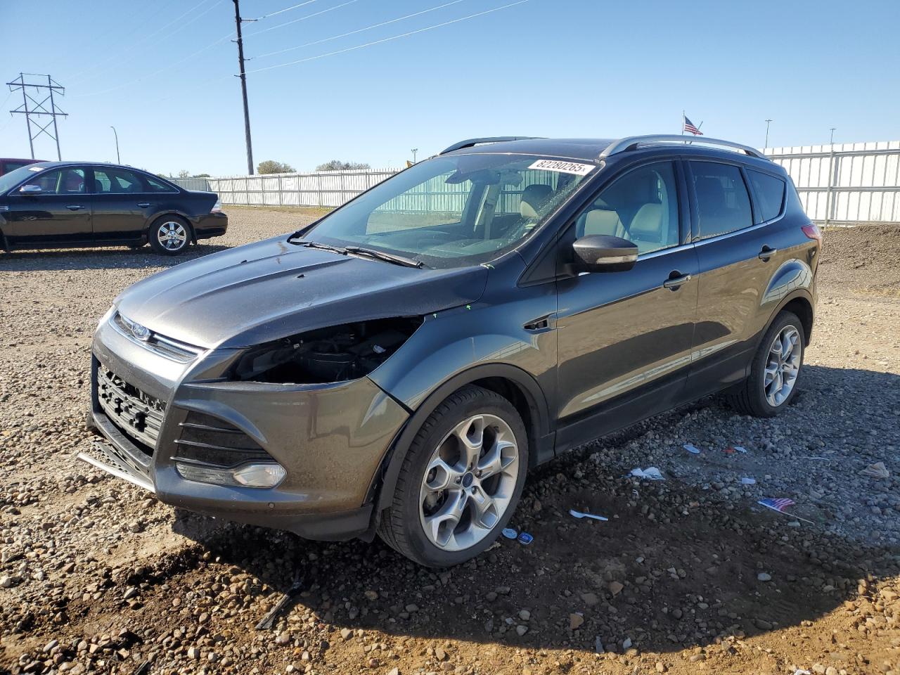 FORD ESCAPE TITANIUM