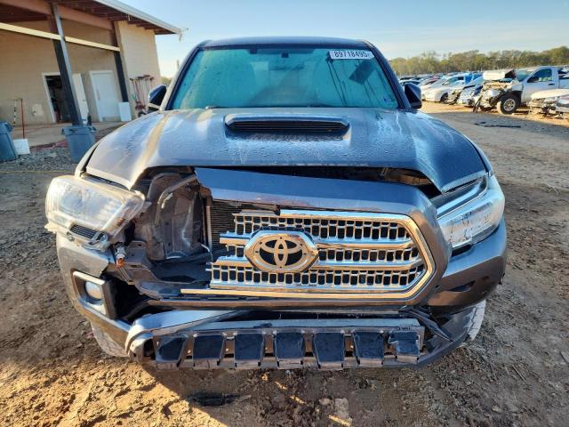 2017 TOYOTA TACOMA DOU #3276399682