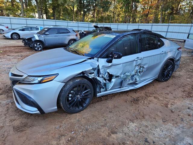 Global Auto Auctions: 2022 TOYOTA CAMRY XSE