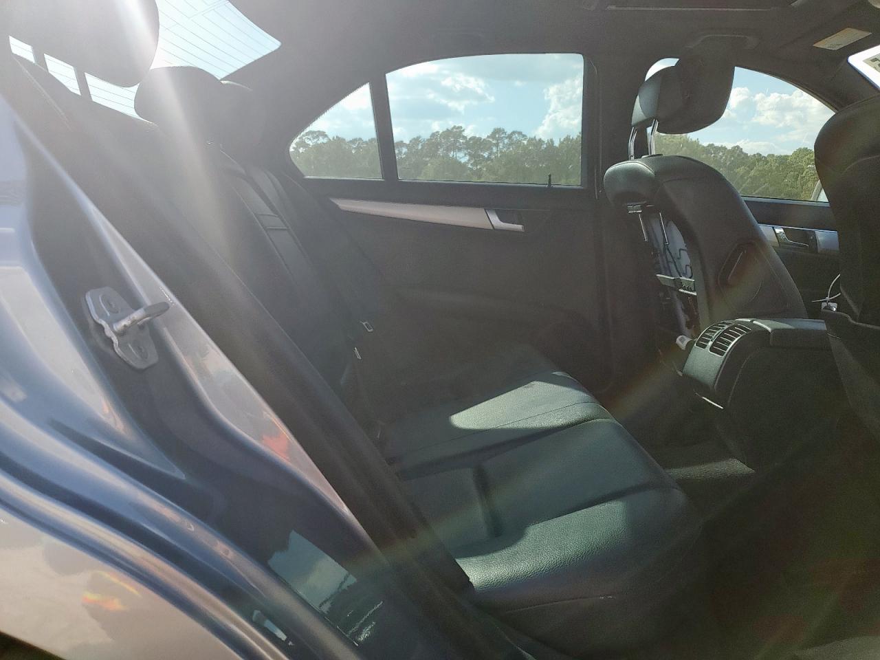 MERCEDES-BENZ C-CLASS 250