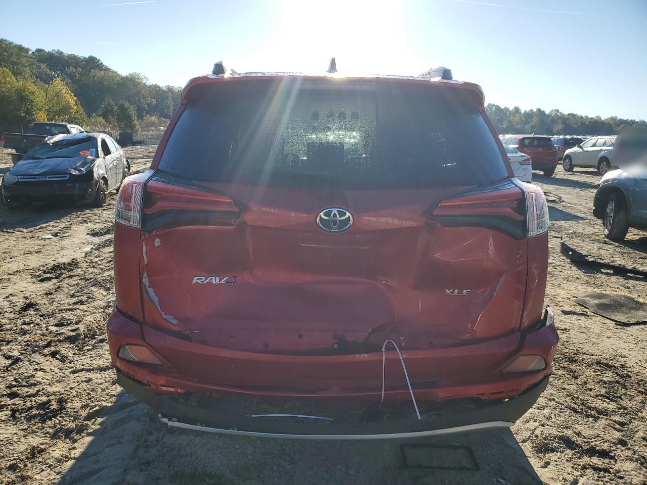 TOYOTA RAV4 XLE