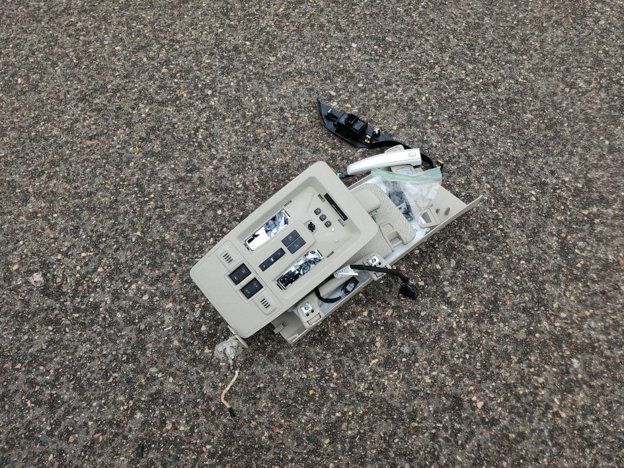 CADILLAC SRX LUXURY COLLECTION