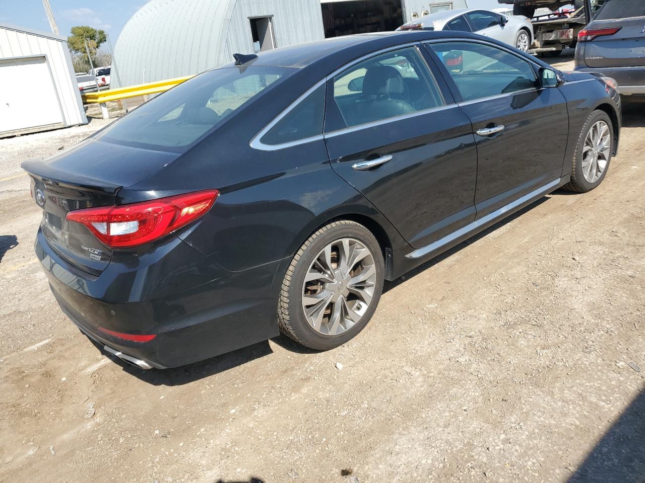 HYUNDAI SONATA SPORT