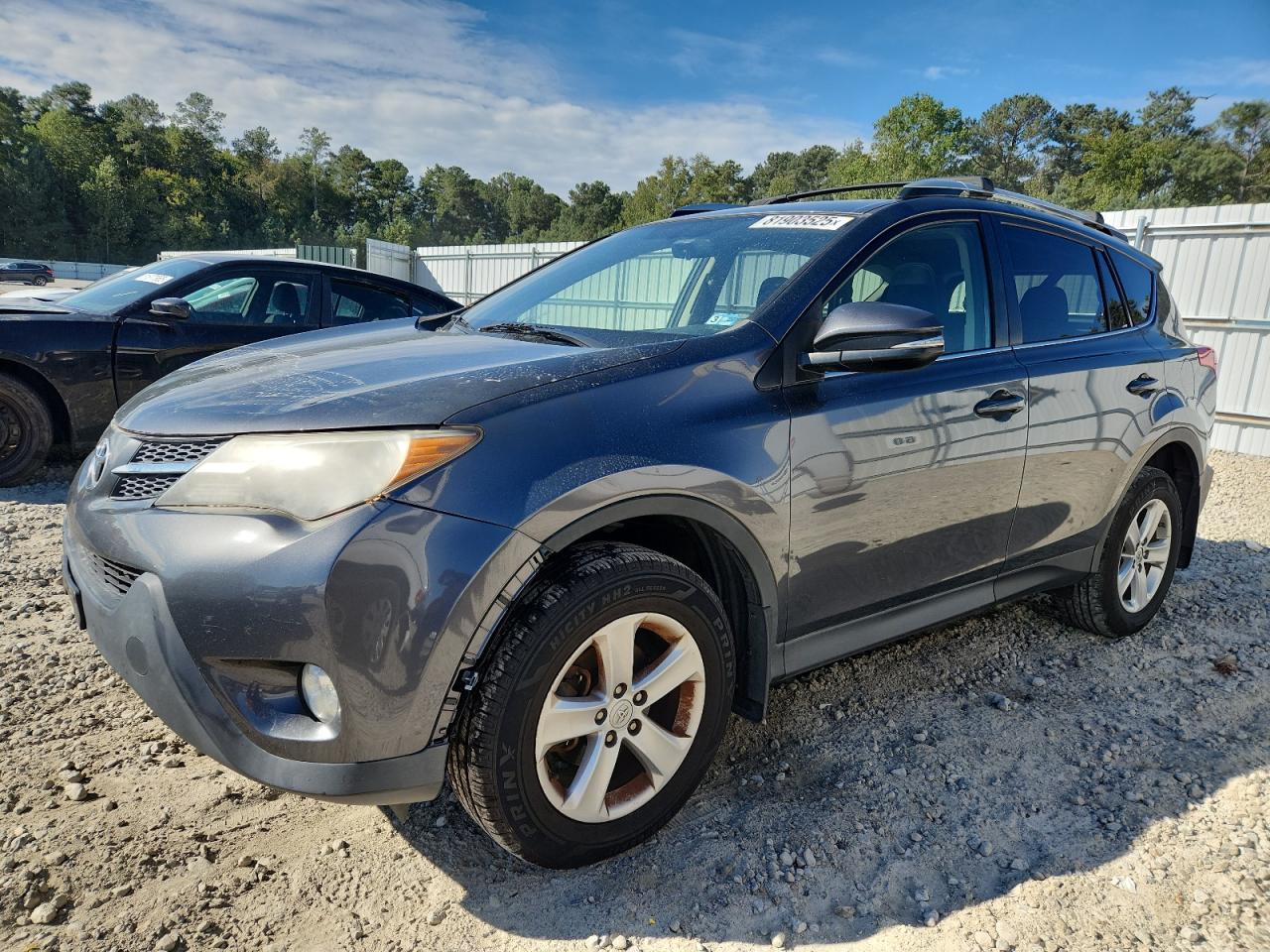 TOYOTA RAV4 XLE