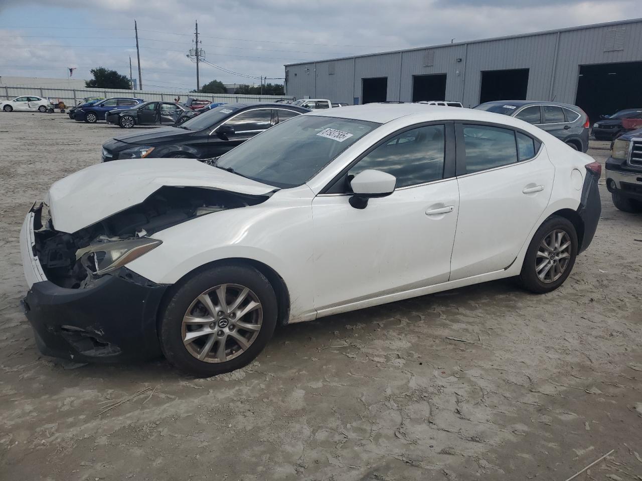  Salvage Mazda 3