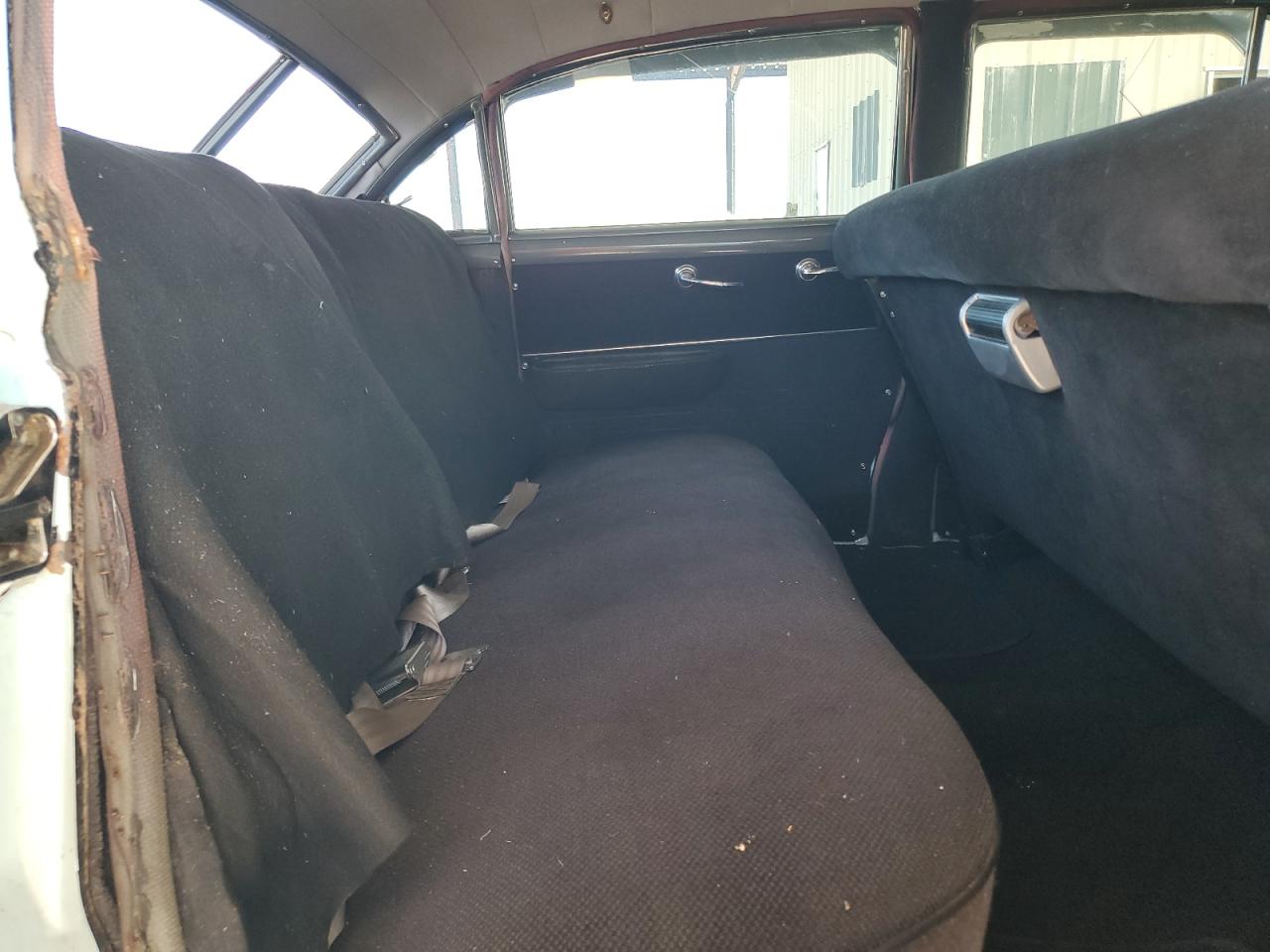 Lot #3268322085 1950 CADILLAC 4D