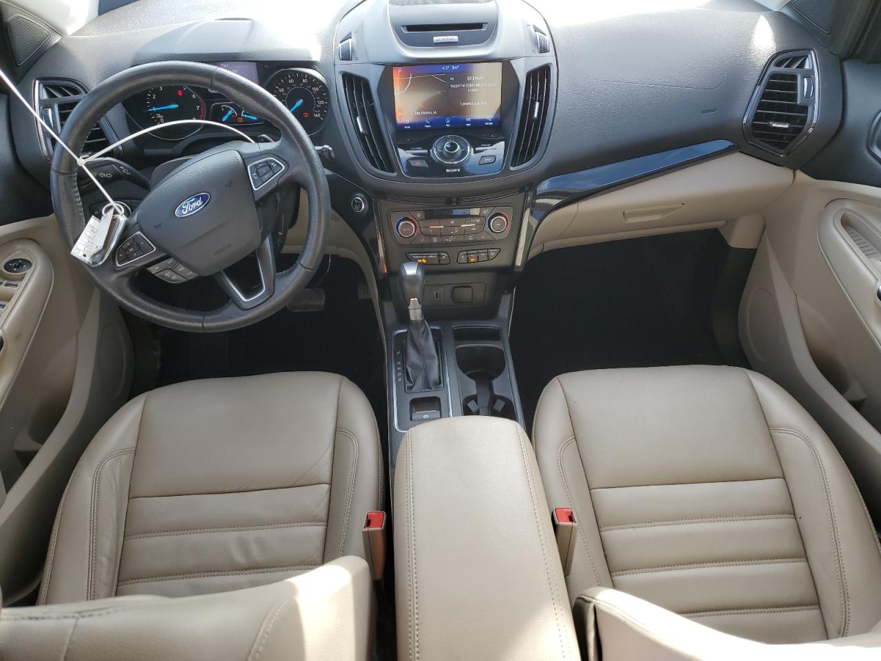 FORD ESCAPE TITANIUM