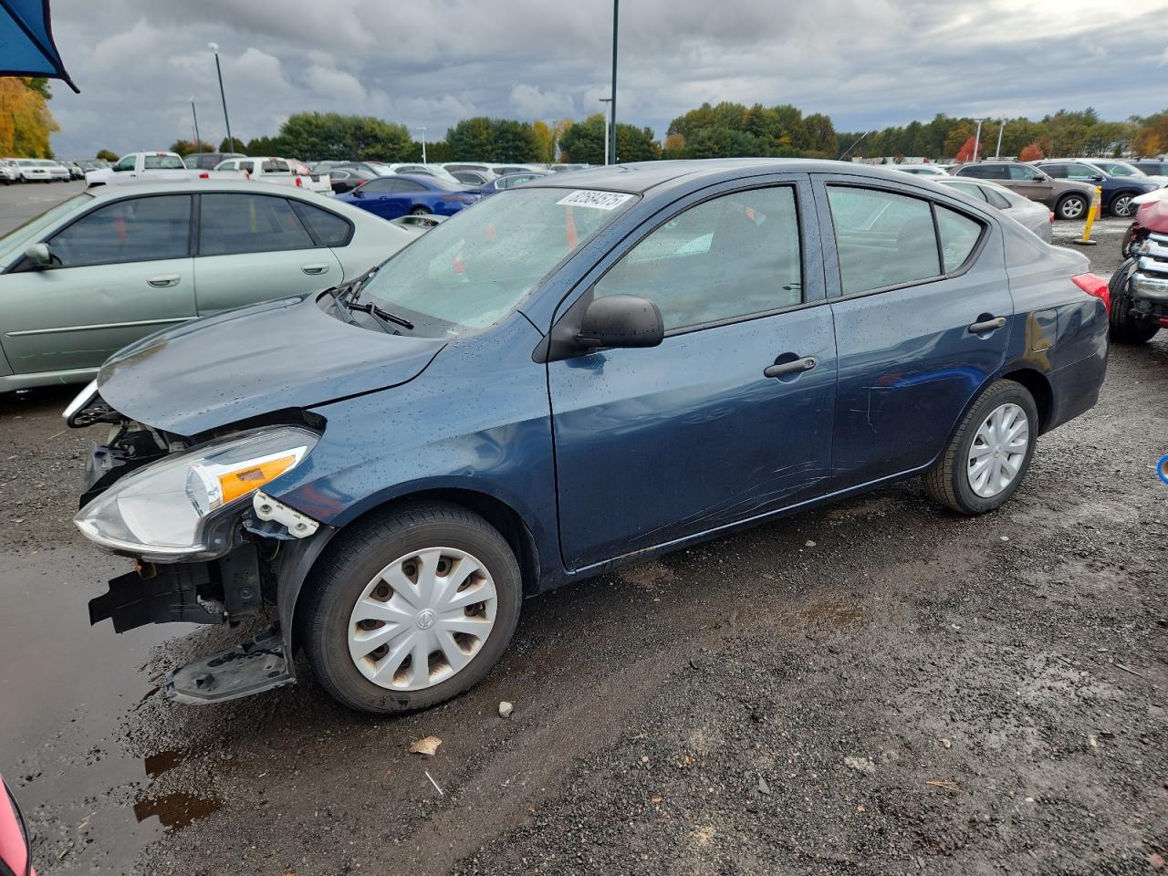 NISSAN VERSA S