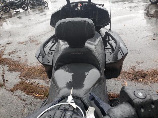 2022 CAN-AM SPYDER ROA #3305319347