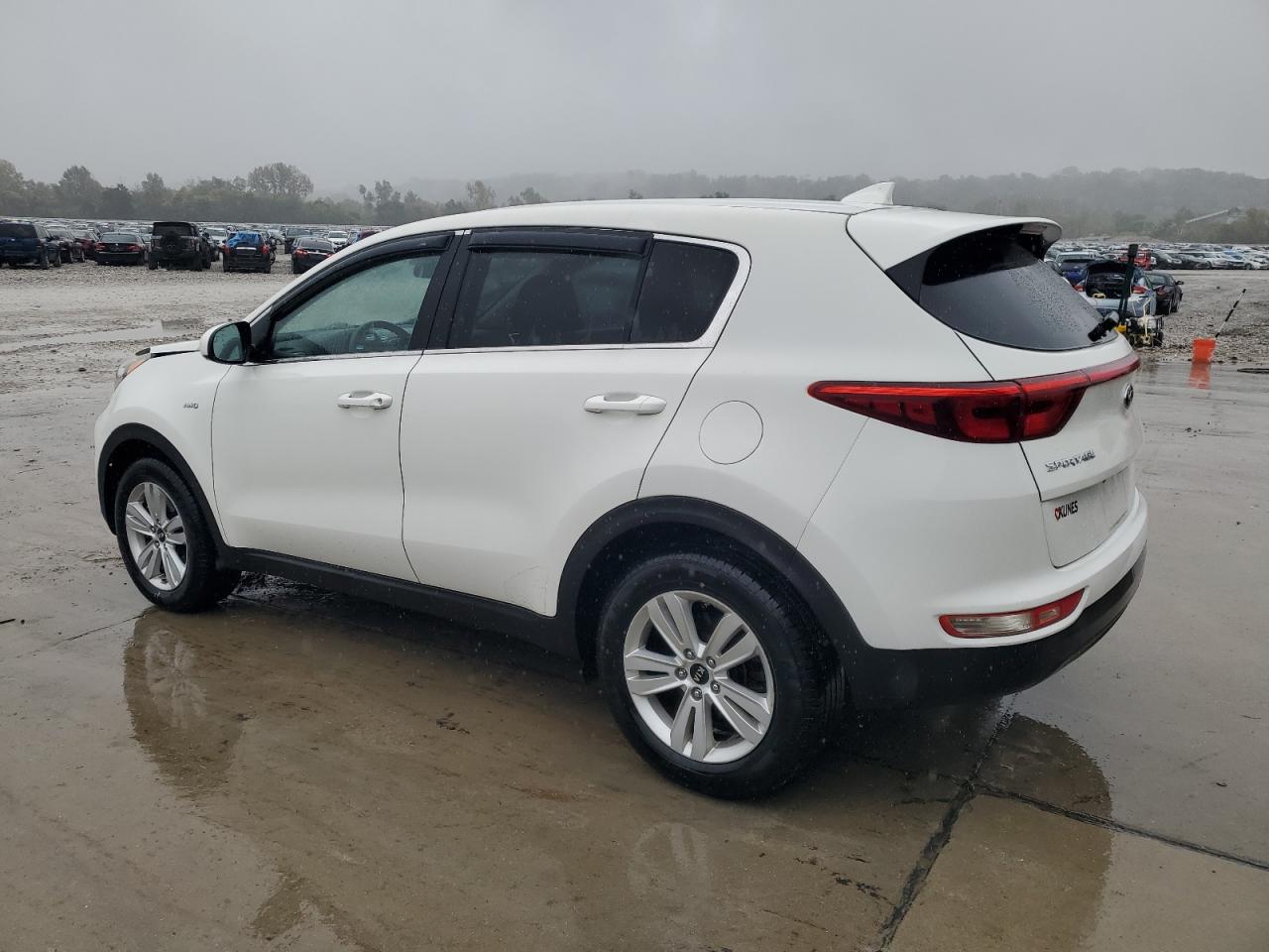 KIA SPORTAGE LX