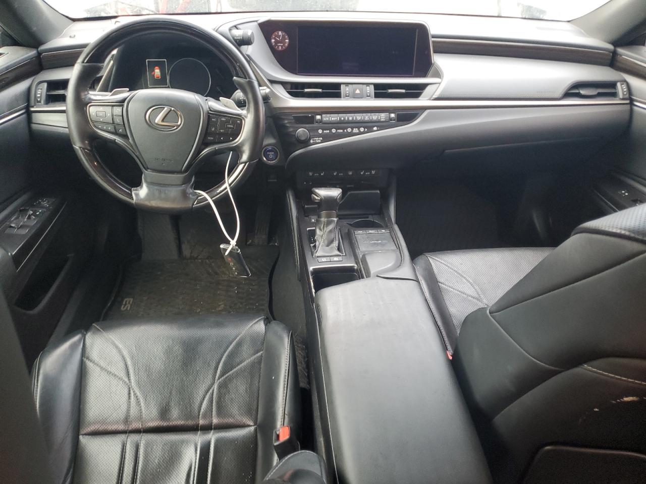 LEXUS ES 300H