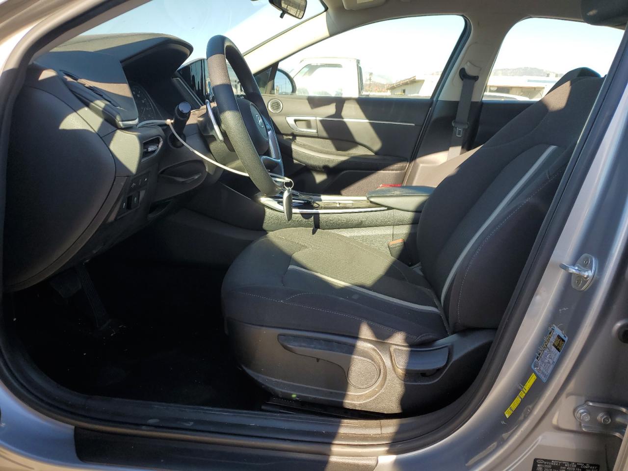 HYUNDAI SONATA HYBRID