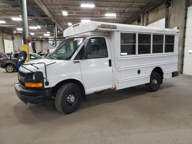 Global Auto Auctions: 2004 CHEVROLET EXPRESS G3