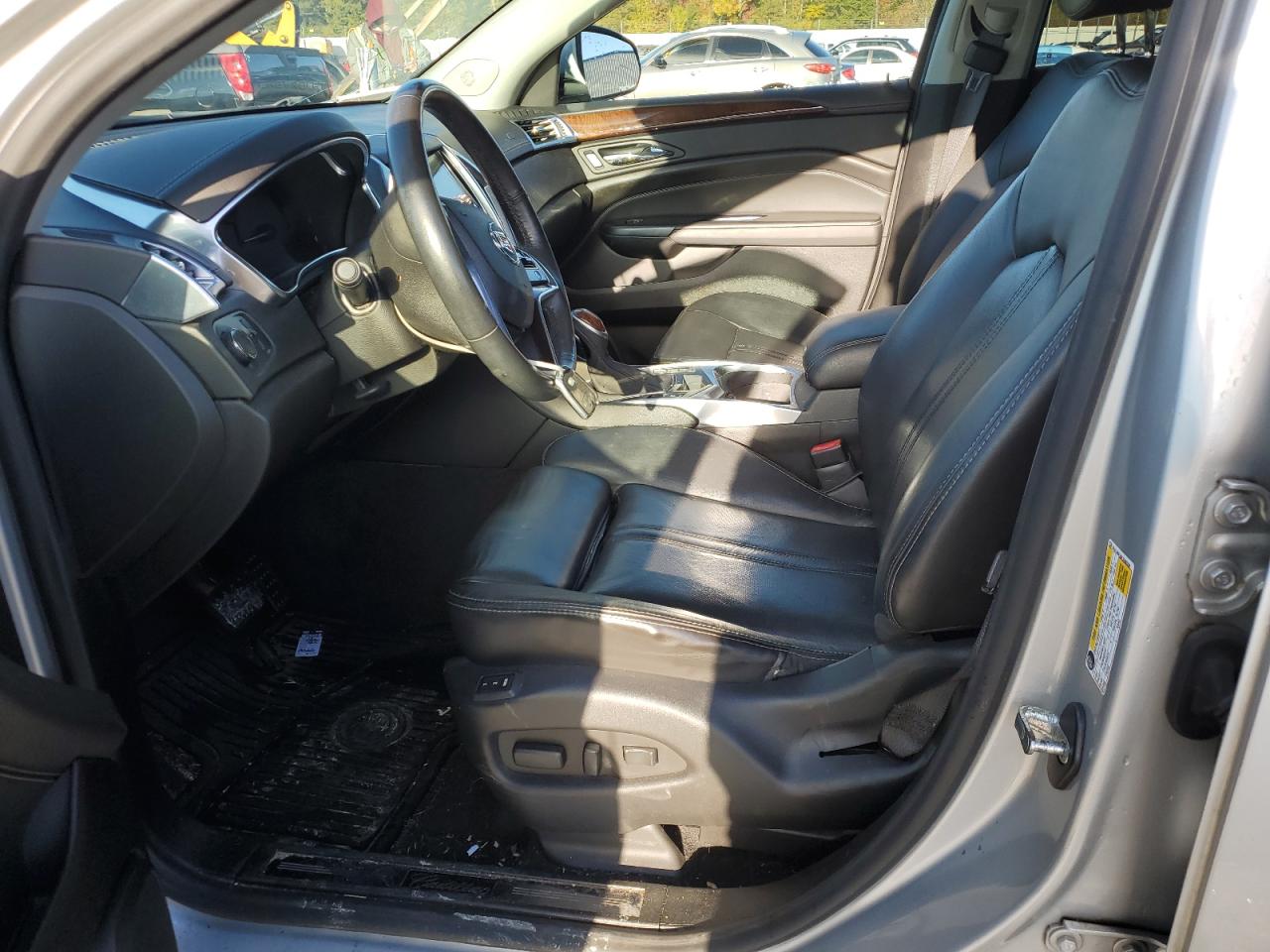 CADILLAC SRX LUXURY COLLECTION