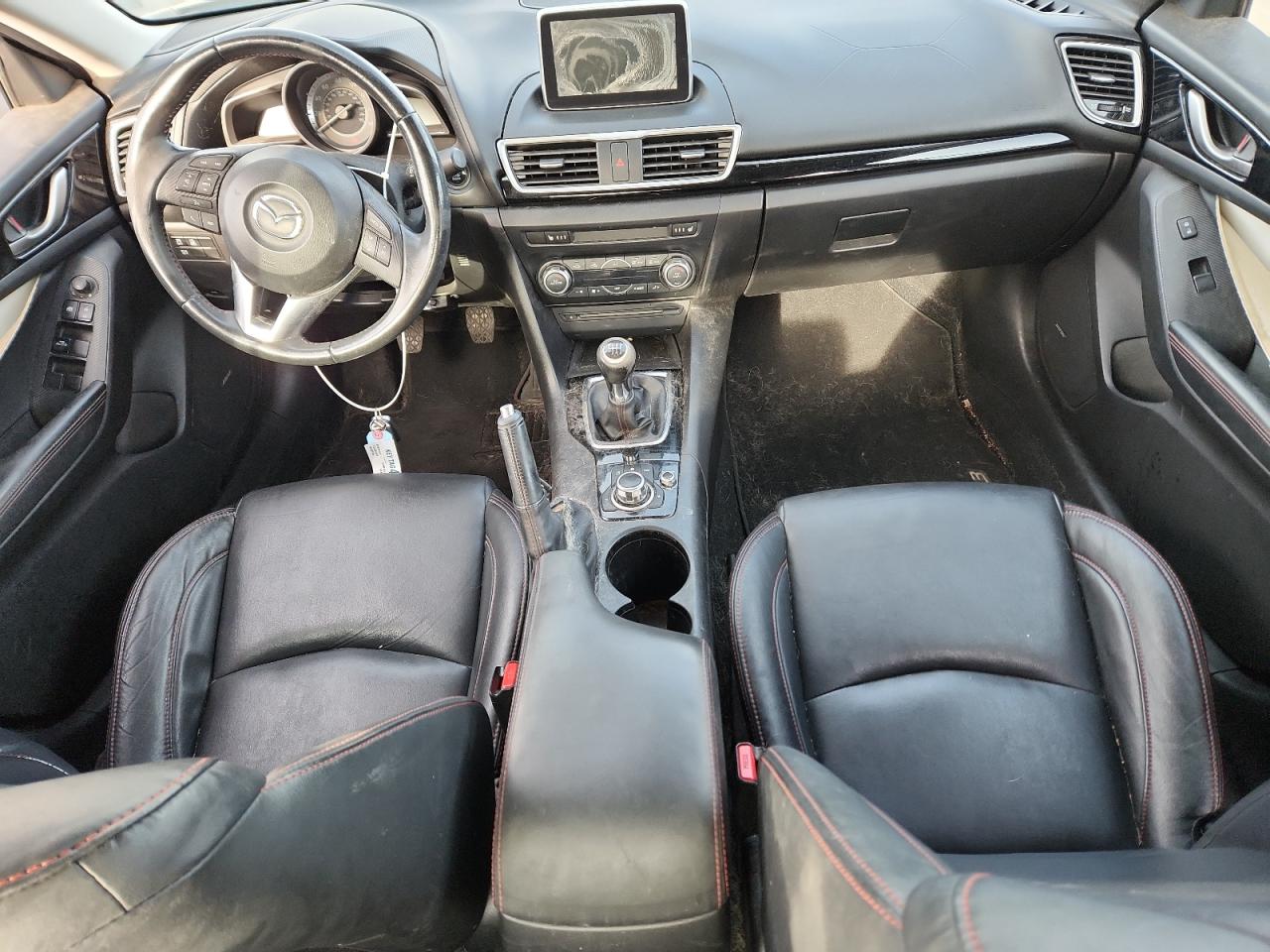 MAZDA 3 GRAND TOURING