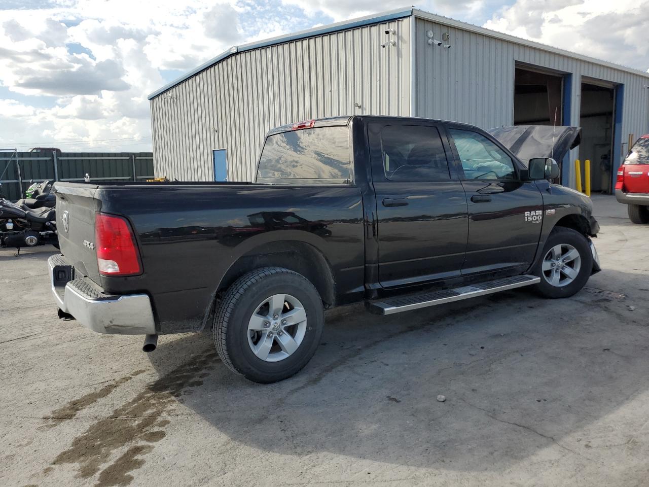 RAM 1500 TRADESMAN