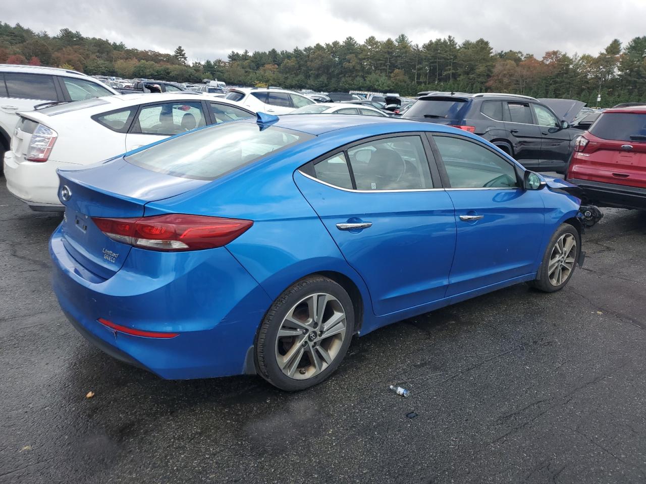 Lot #3316002086 2017 HYUNDAI ELANTRA SE