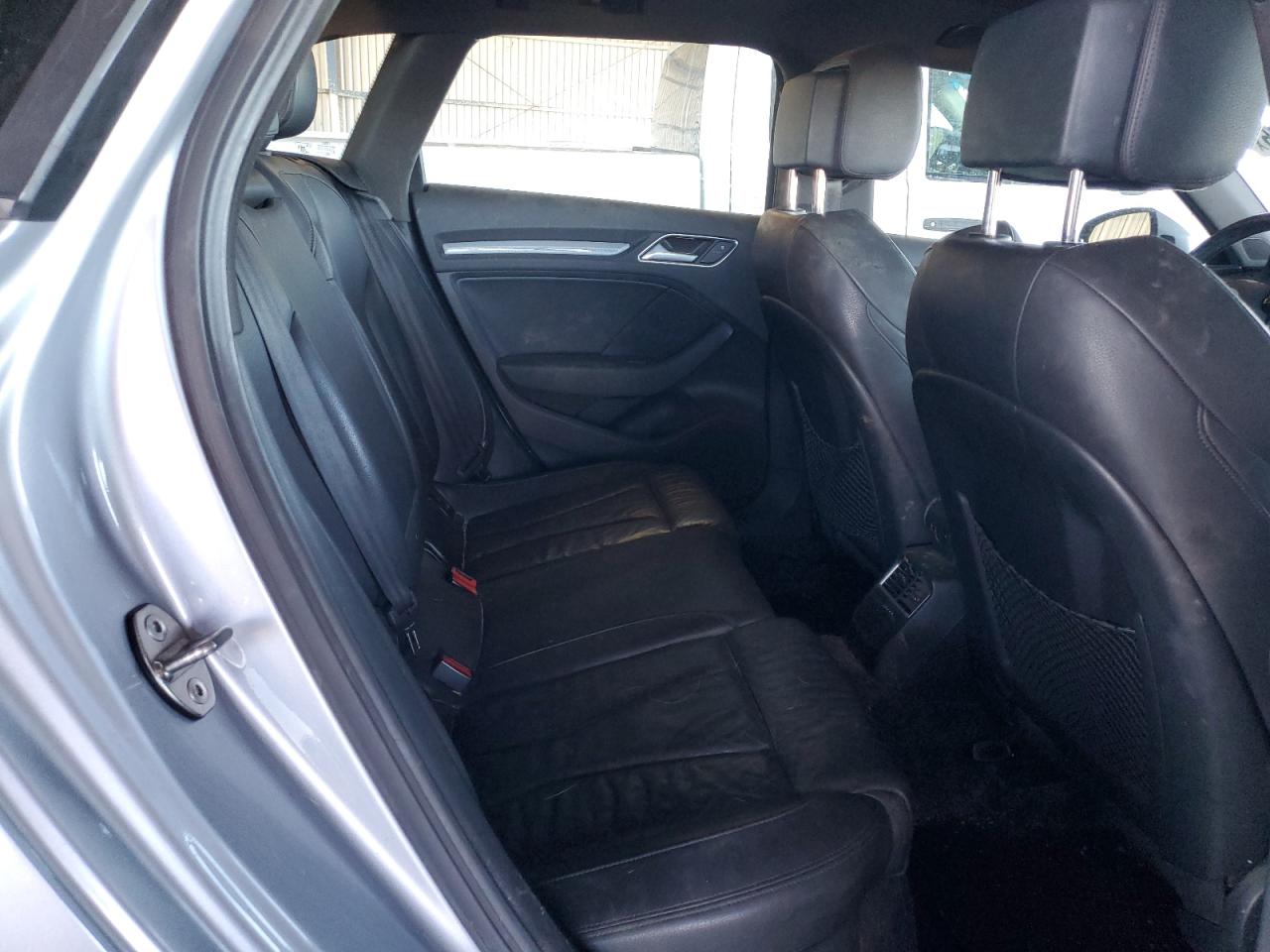 AUDI A3 E-TRON PREMIUM PLUS