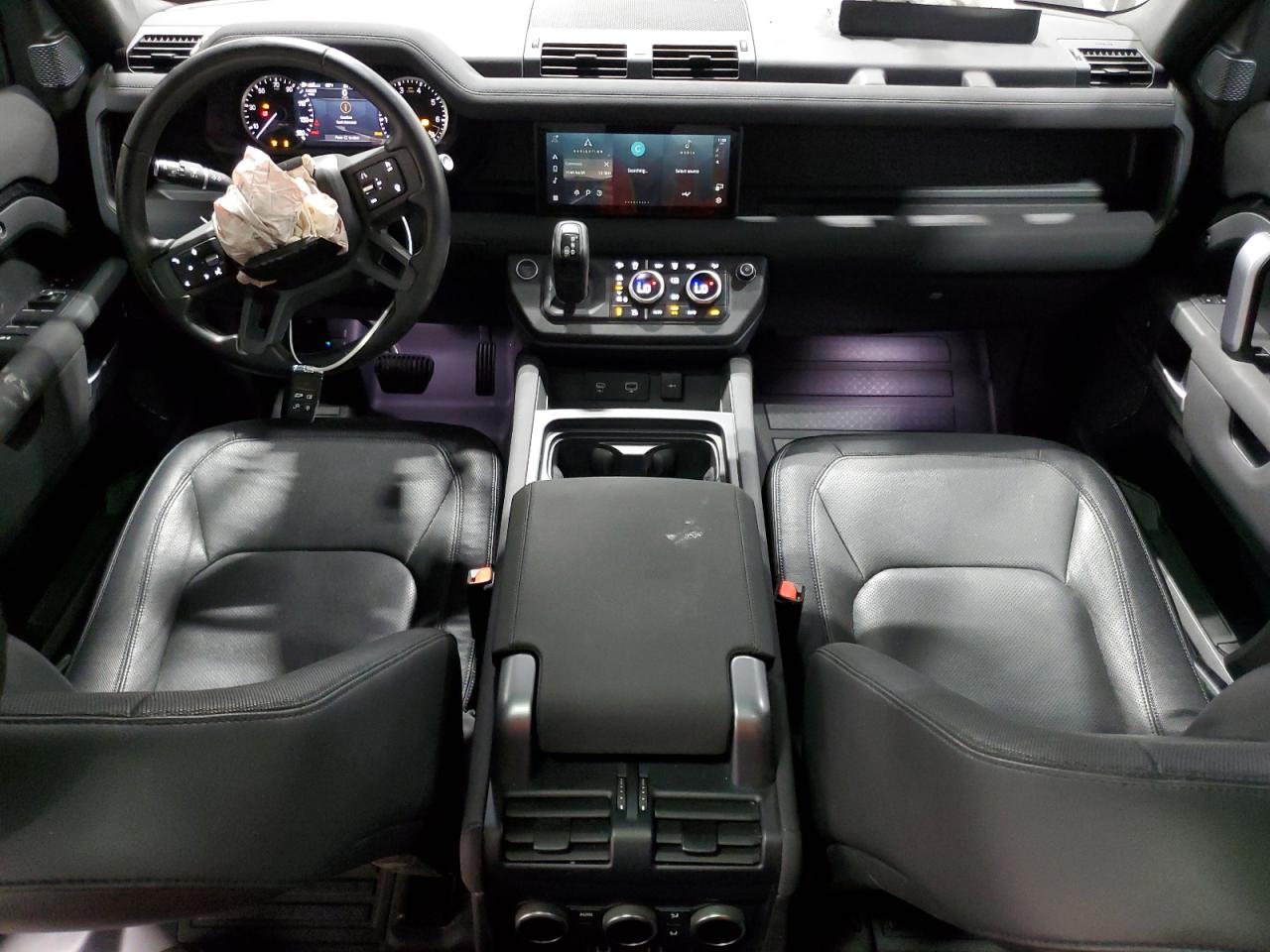 LAND ROVER DEFENDER 110 X-DYNAMIC SE