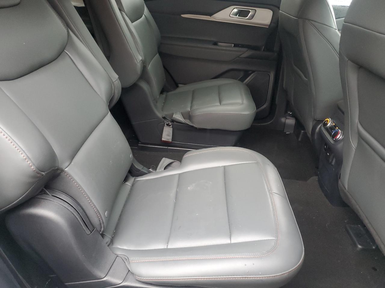 FORD EXPLORER ACTIVE