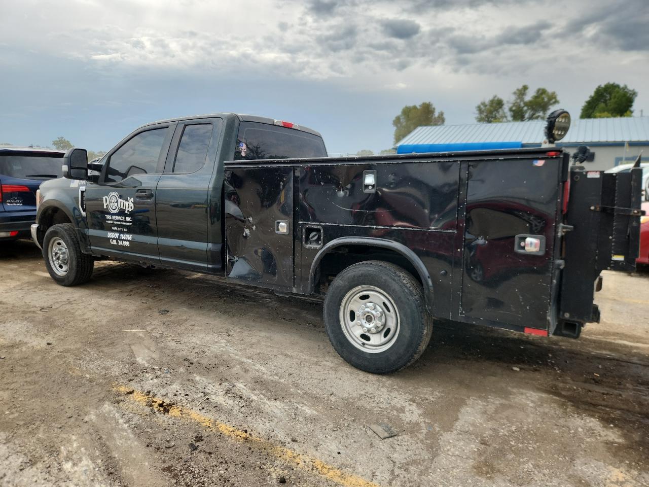 FORD F-250 SUPER DUTY