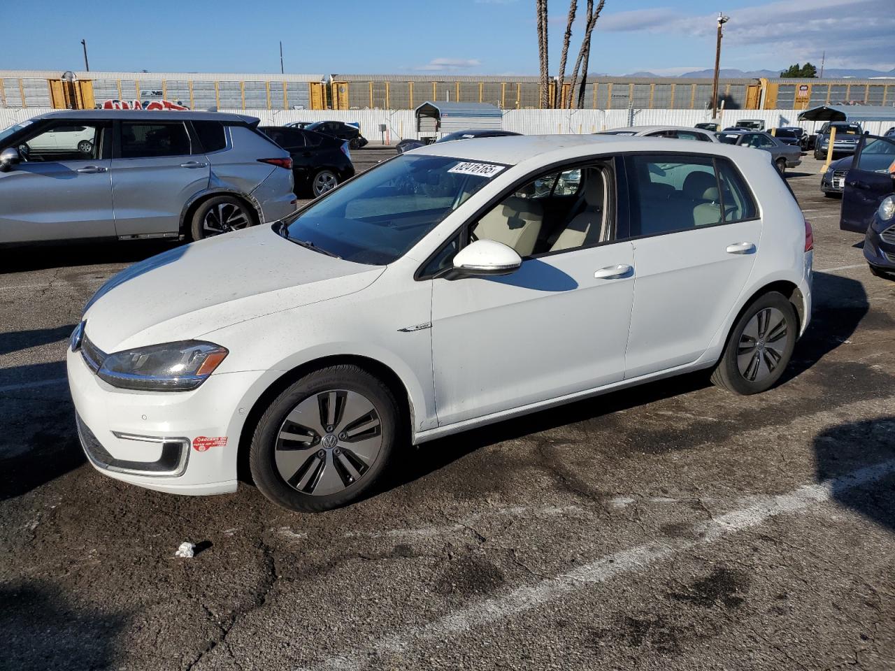 VOLKSWAGEN E-GOLF SEL PREMIUM