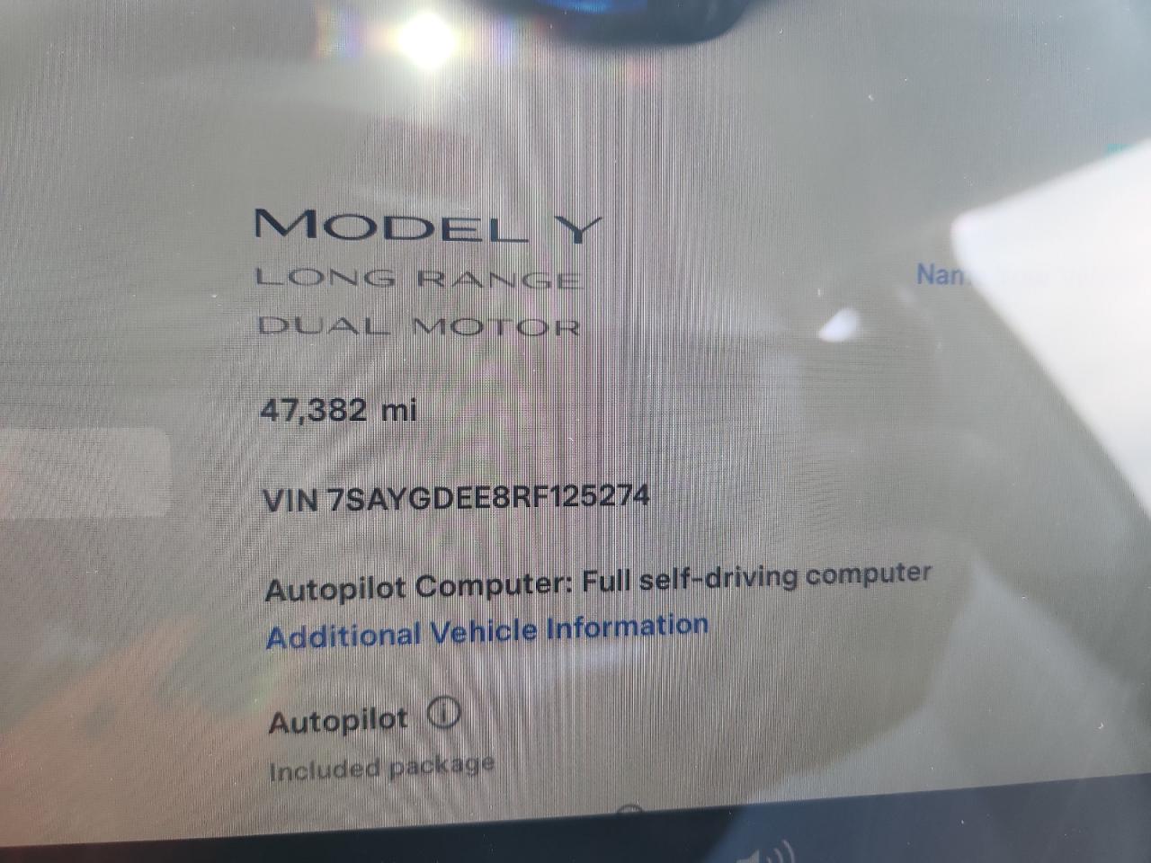 TESLA MODEL Y